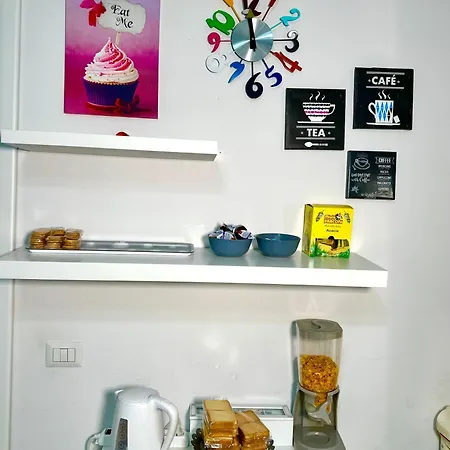 Tuttoincentro Oda ve Kahvaltı 4*
