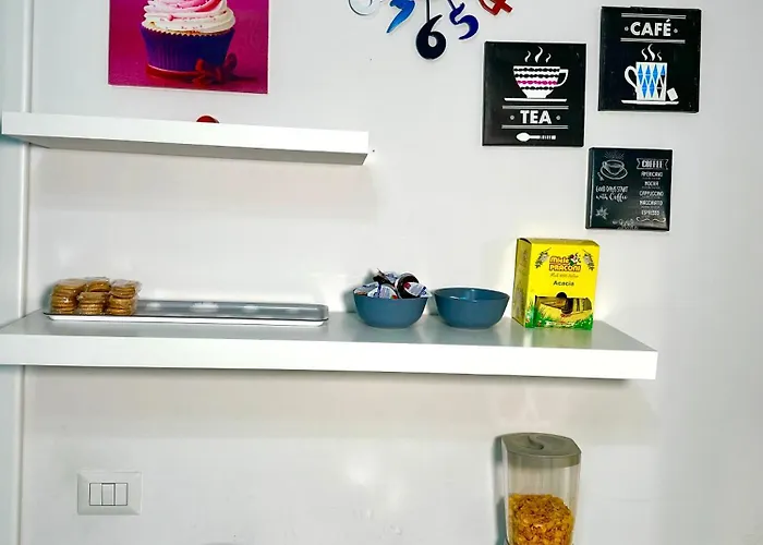 Tuttoincentro Oda ve Kahvaltı 4*