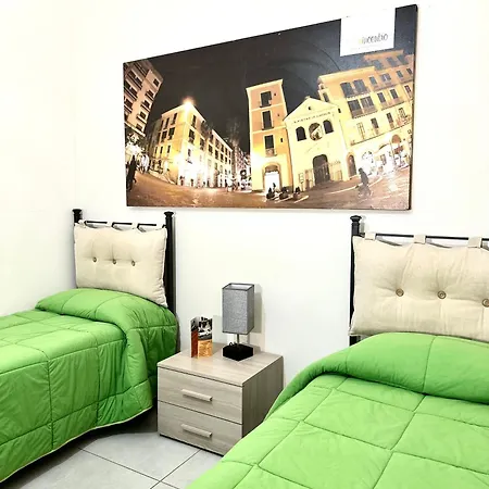 Tuttoincentro Nocleg ze śniadaniem Salerno