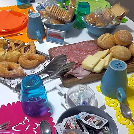 Tuttoincentro Frühstückspension Salerno