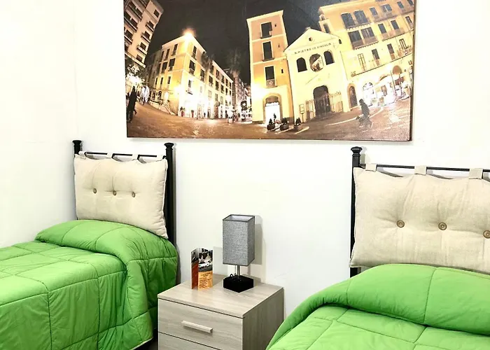 Tuttoincentro Bed and Breakfast Σαλέρνο